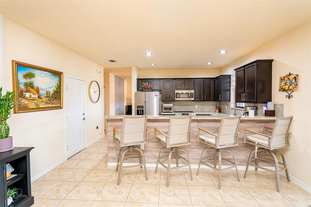 For Sale: $665,000 (4 beds, 2 baths, 2600 Square Feet)