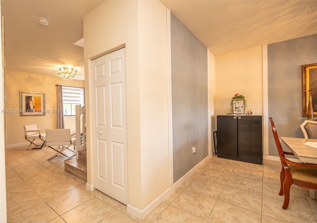 For Sale: $665,000 (4 beds, 2 baths, 2600 Square Feet)