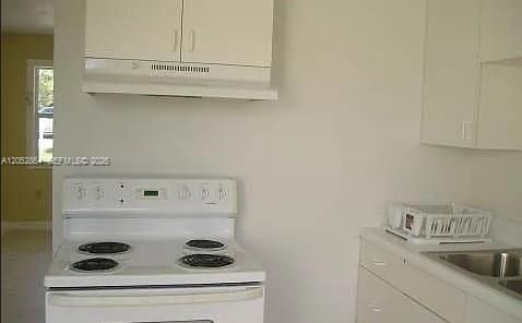 На продажу: $175,000 (2 спален, 1 ванн, 0 Квадратных фут)