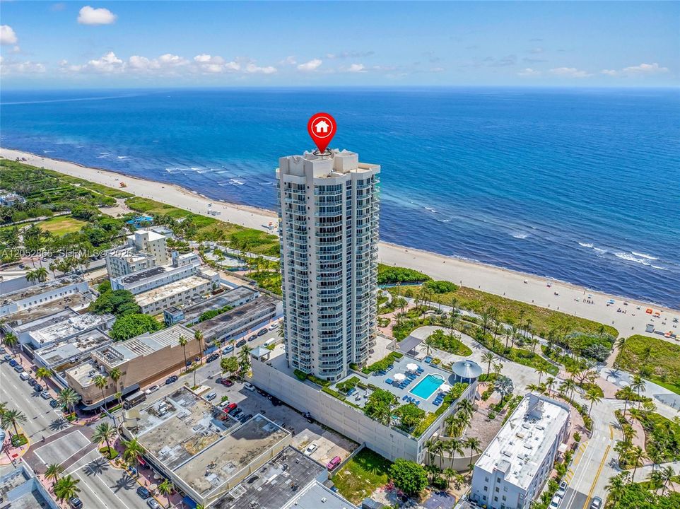 На продажу: $1,495,000 (2 спален, 2 ванн, 1410 Квадратных фут)