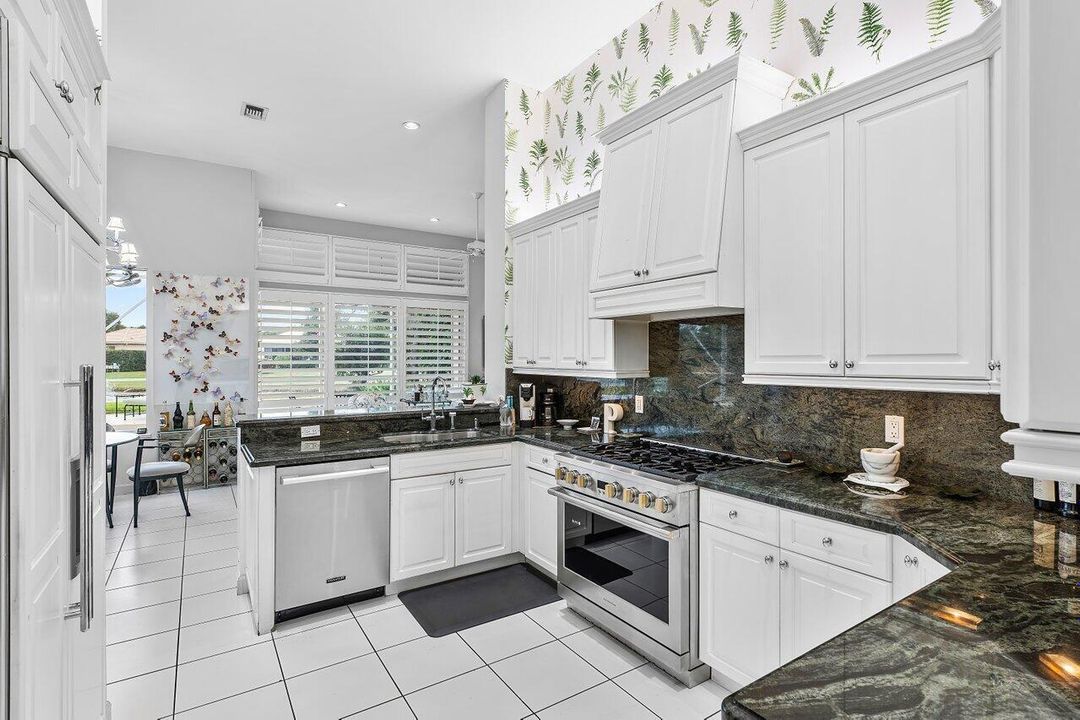 011-3BermudaLakeDrive-PalmBeachGardens-F
