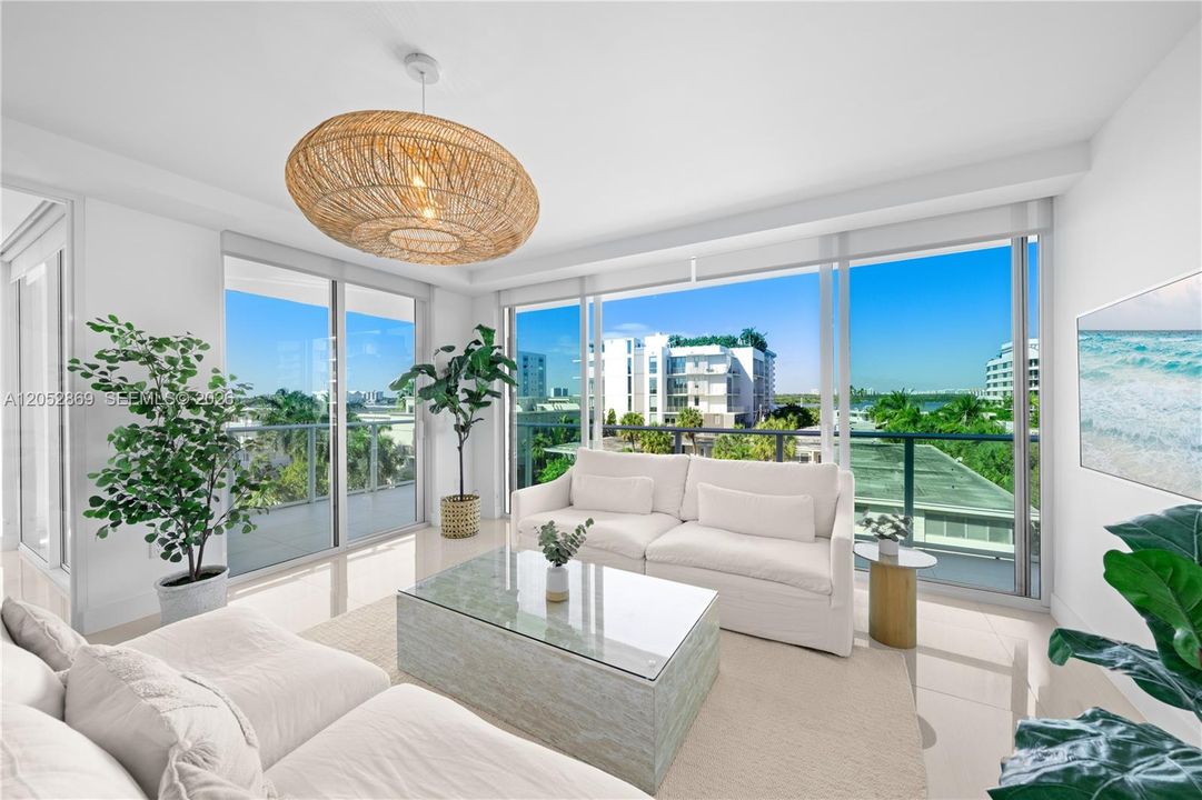For Rent: $8,000 (2 beds, 2 baths, 1202 Square Feet)