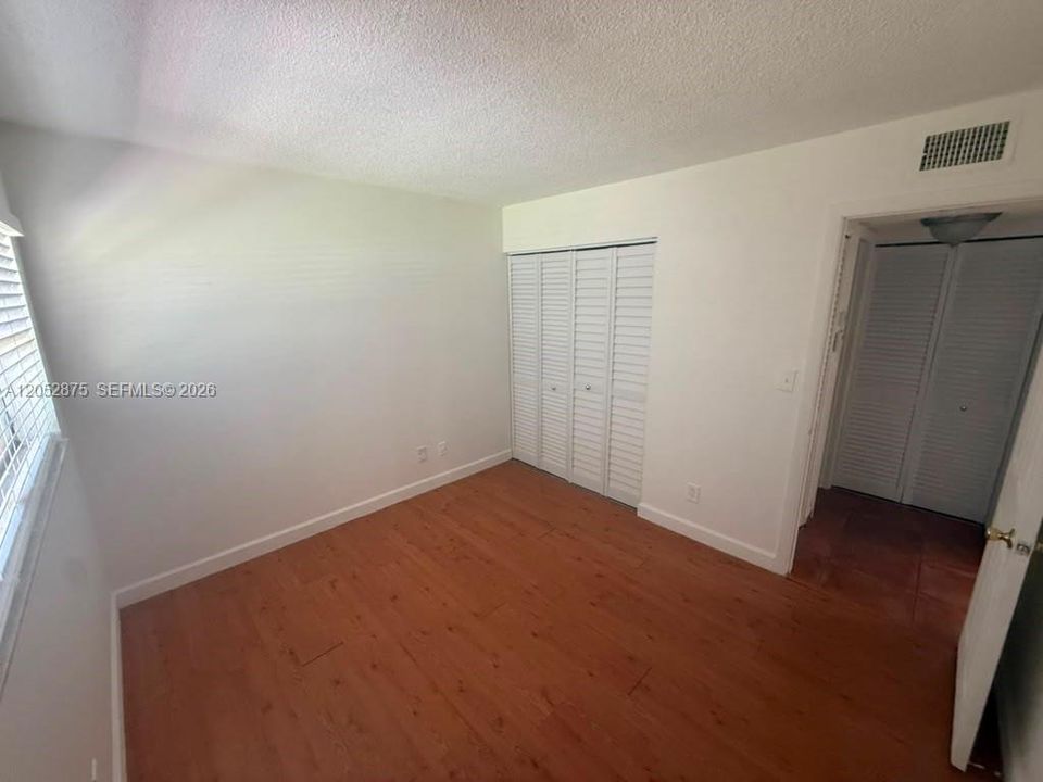For Rent: $2,100 (2 beds, 2 baths, 820 Square Feet)