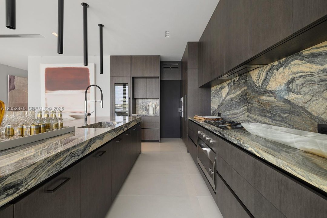 En Venta: $15,900,000 (4 camas, 4 baños, 4299 Pies cuadrados)