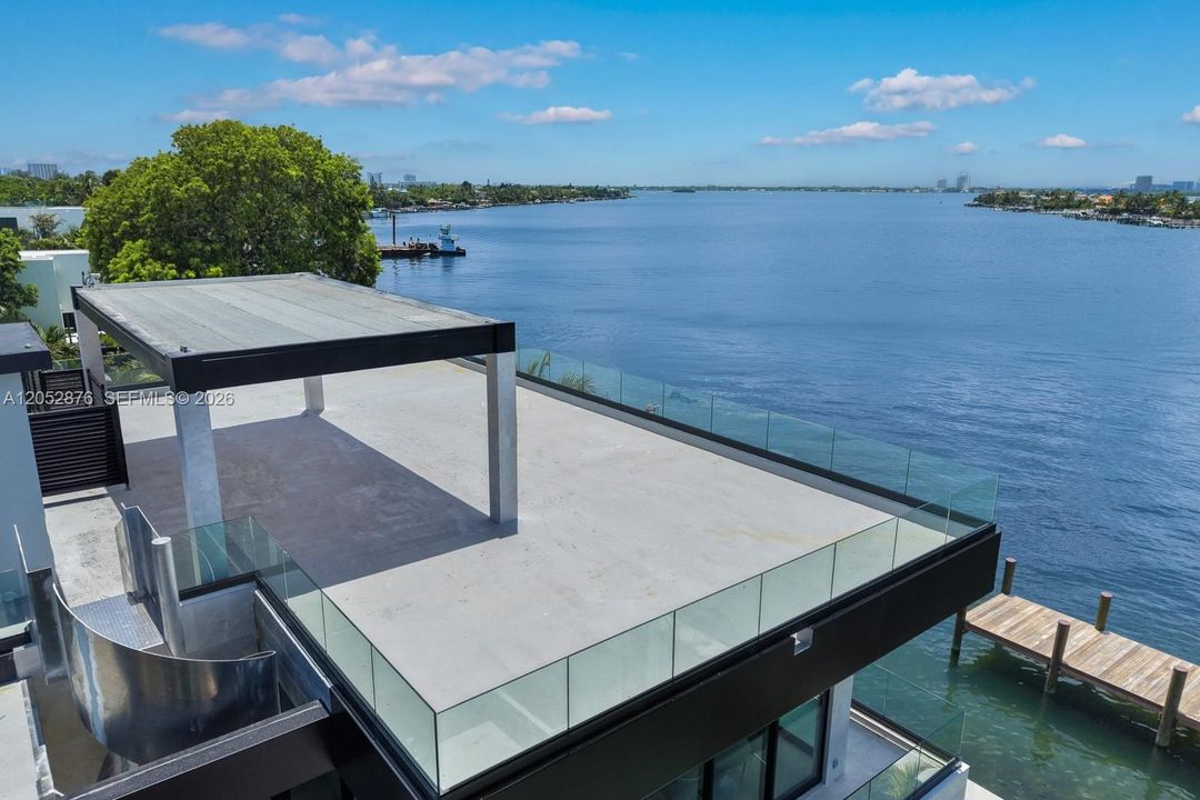 En Venta: $15,900,000 (4 camas, 4 baños, 4299 Pies cuadrados)