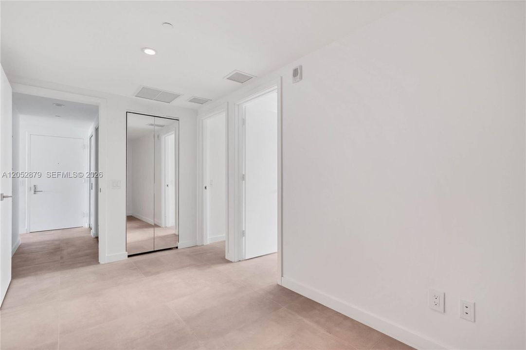 For Sale: $1,459,000 (3 beds, 3 baths, 1526 Square Feet)