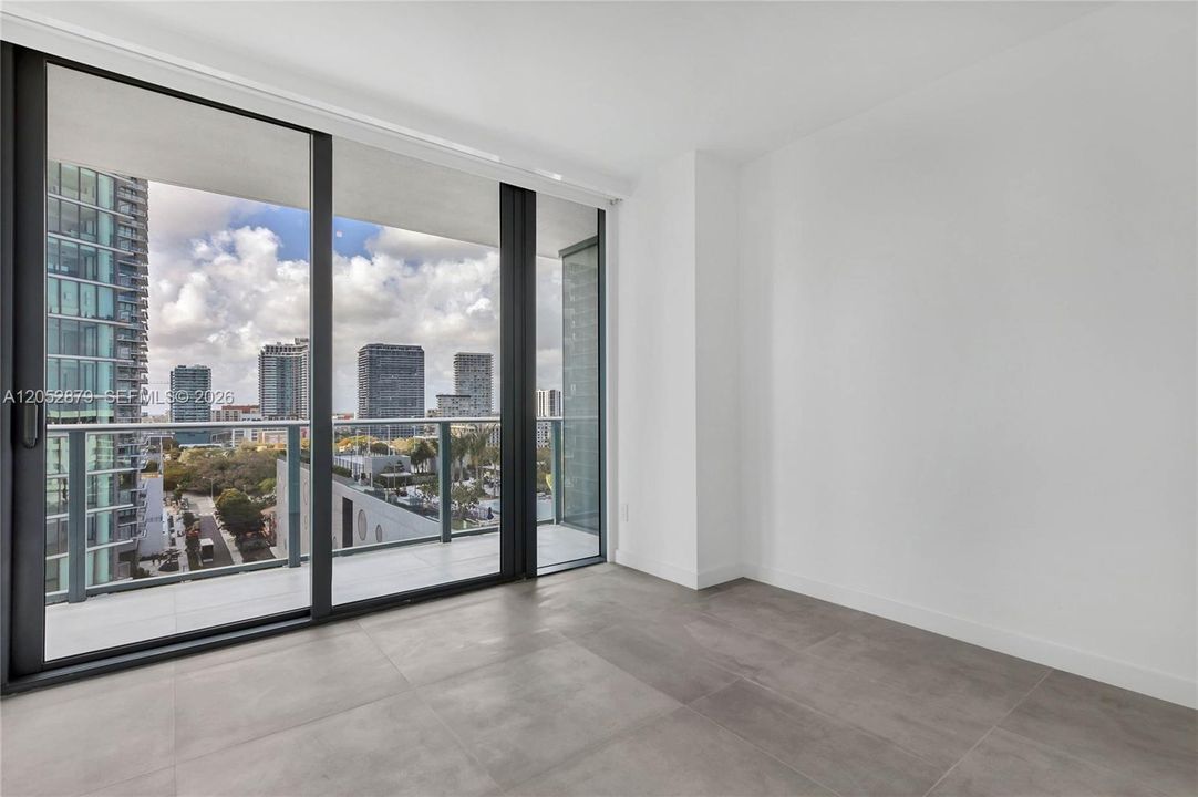 For Sale: $1,459,000 (3 beds, 3 baths, 1526 Square Feet)
