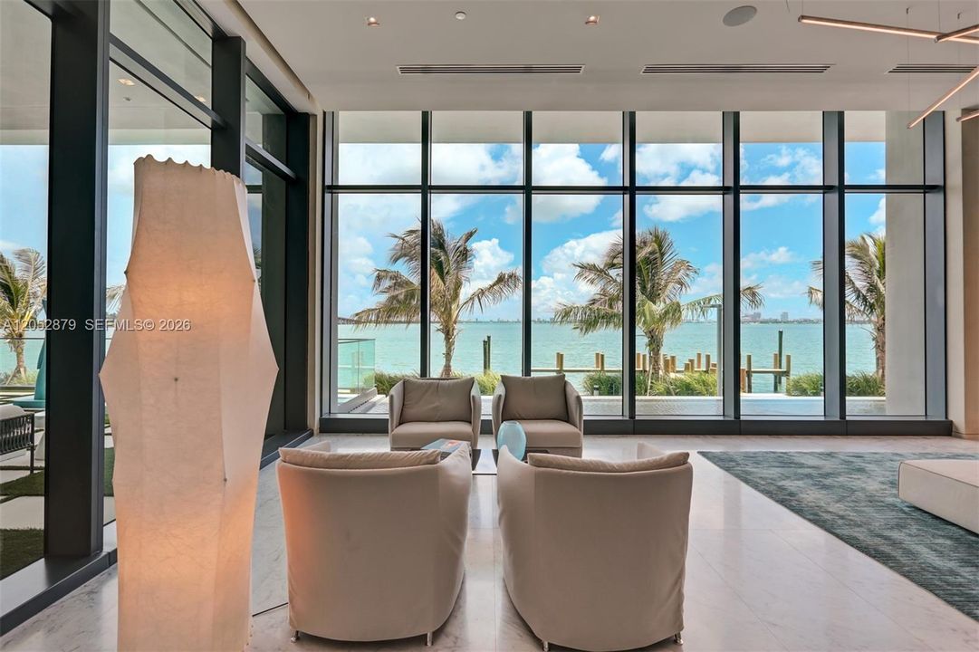 For Sale: $1,459,000 (3 beds, 3 baths, 1526 Square Feet)