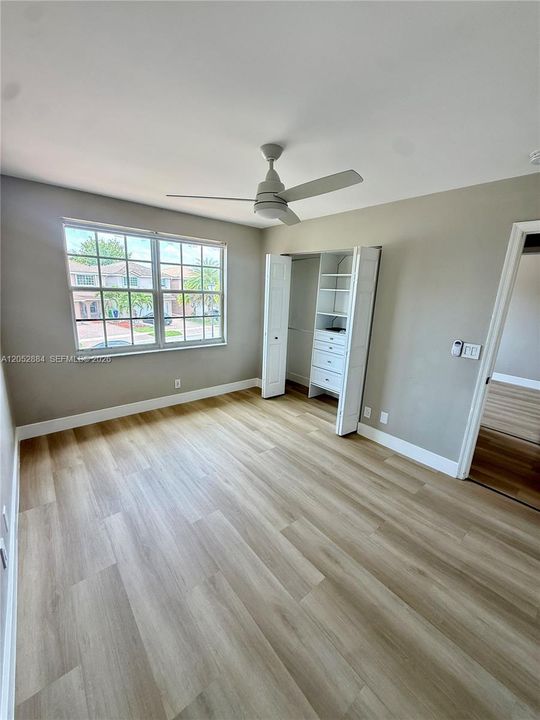 For Rent: $3,599 (4 beds, 2 baths, 1815 Square Feet)