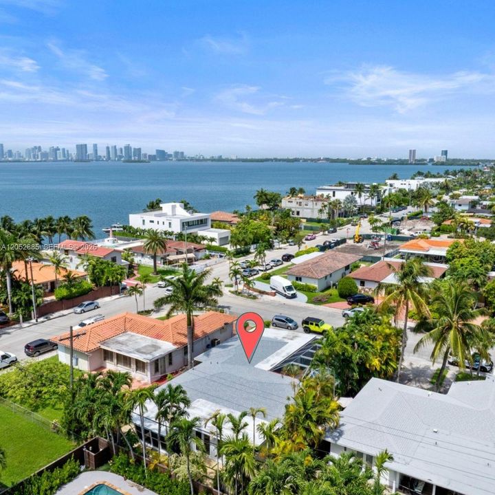 На продажу: $1,480,000 (4 спален, 3 ванн, 1719 Квадратных фут)