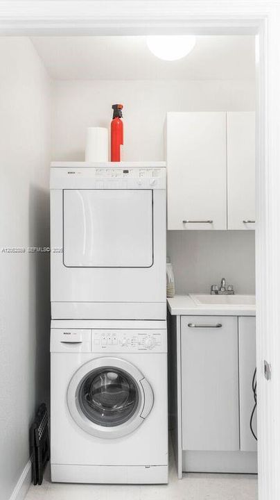 LAUNDRY ROOM IN UNIT