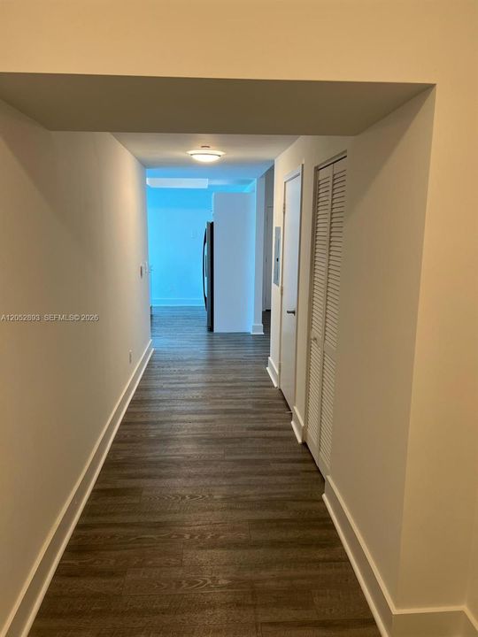 For Sale: $659,000 (1 beds, 2 baths, 1220 Square Feet)