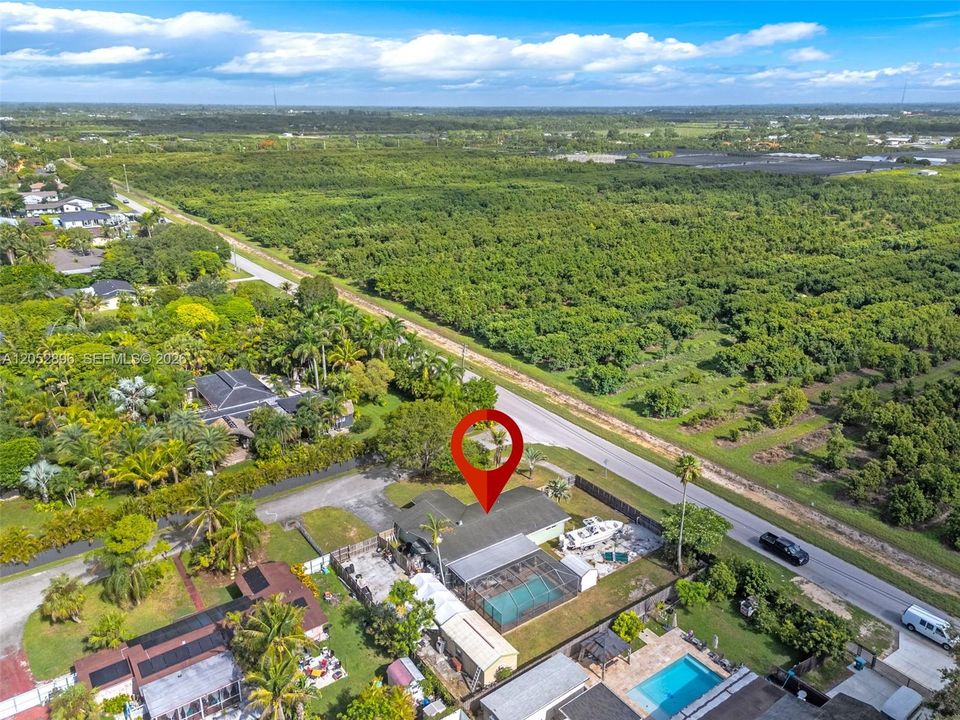 На продажу: $640,000 (3 спален, 2 ванн, 1606 Квадратных фут)