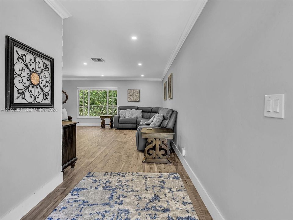 Foyer entry