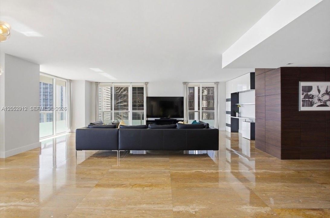 For Rent: $13,000 (4 beds, 4 baths, 3059 Square Feet)