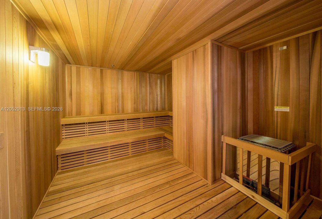 В аренду: $3,200 (1 спален, 1 ванн, 541 Квадратных фут)
