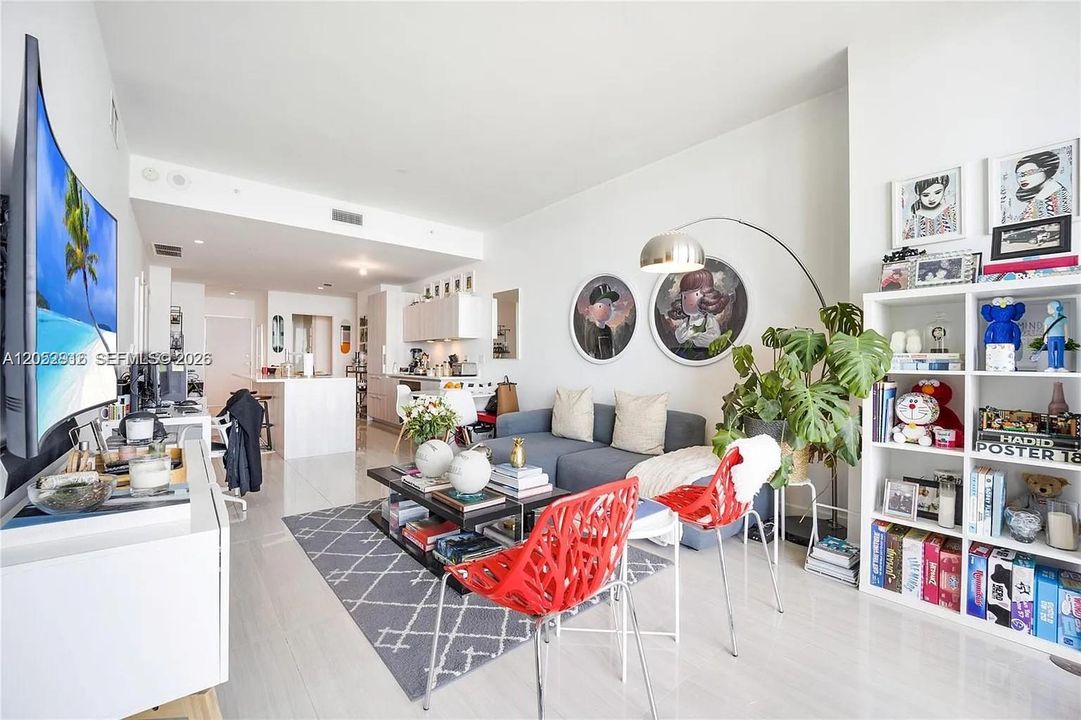 В аренду: $5,400 (1 спален, 2 ванн, 940 Квадратных фут)