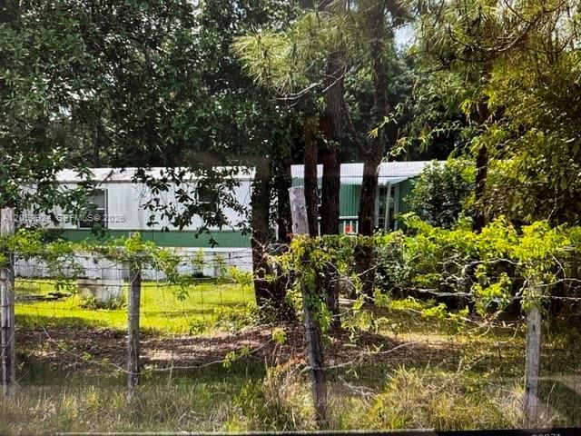 For Sale: $115,000 (2 beds, 2 baths, 924 Square Feet)