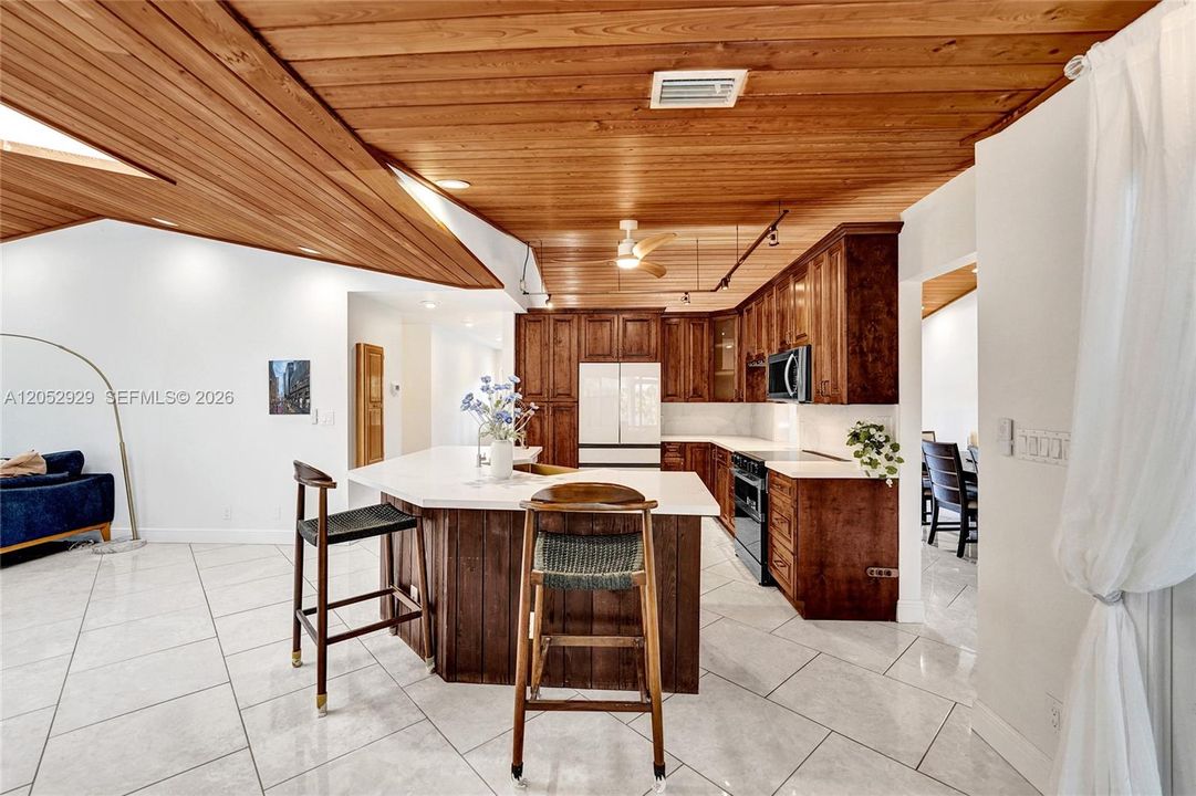 For Sale: $1,349,900 (4 beds, 2 baths, 2487 Square Feet)