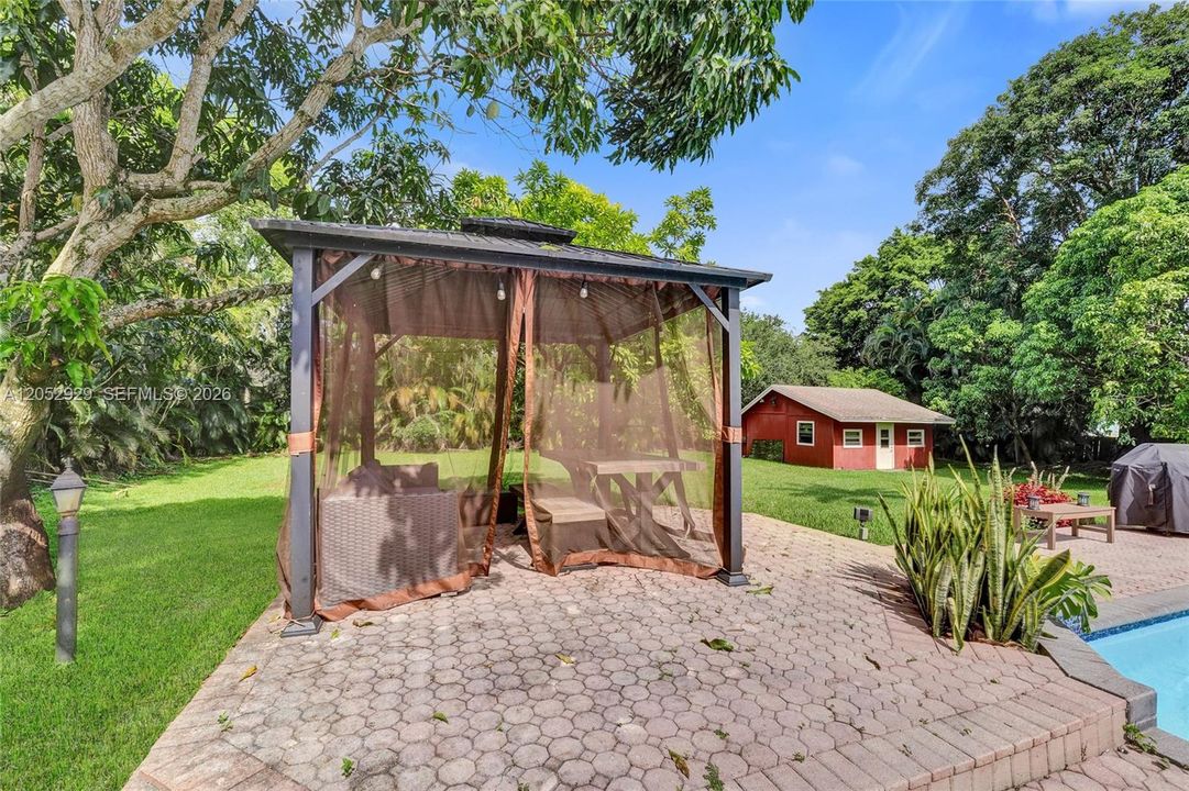 For Sale: $1,349,900 (4 beds, 2 baths, 2487 Square Feet)