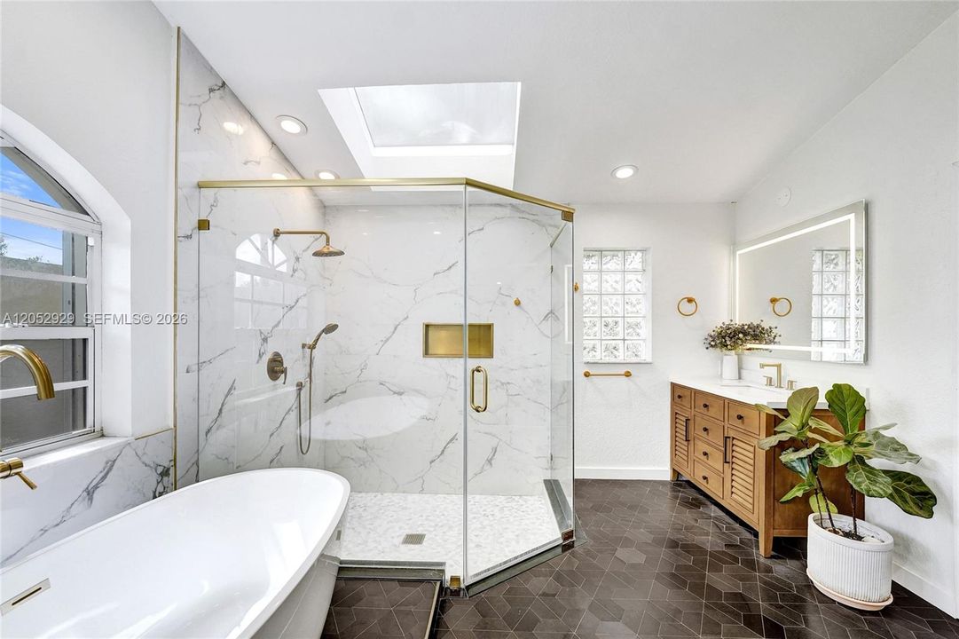 For Sale: $1,349,900 (4 beds, 2 baths, 2487 Square Feet)