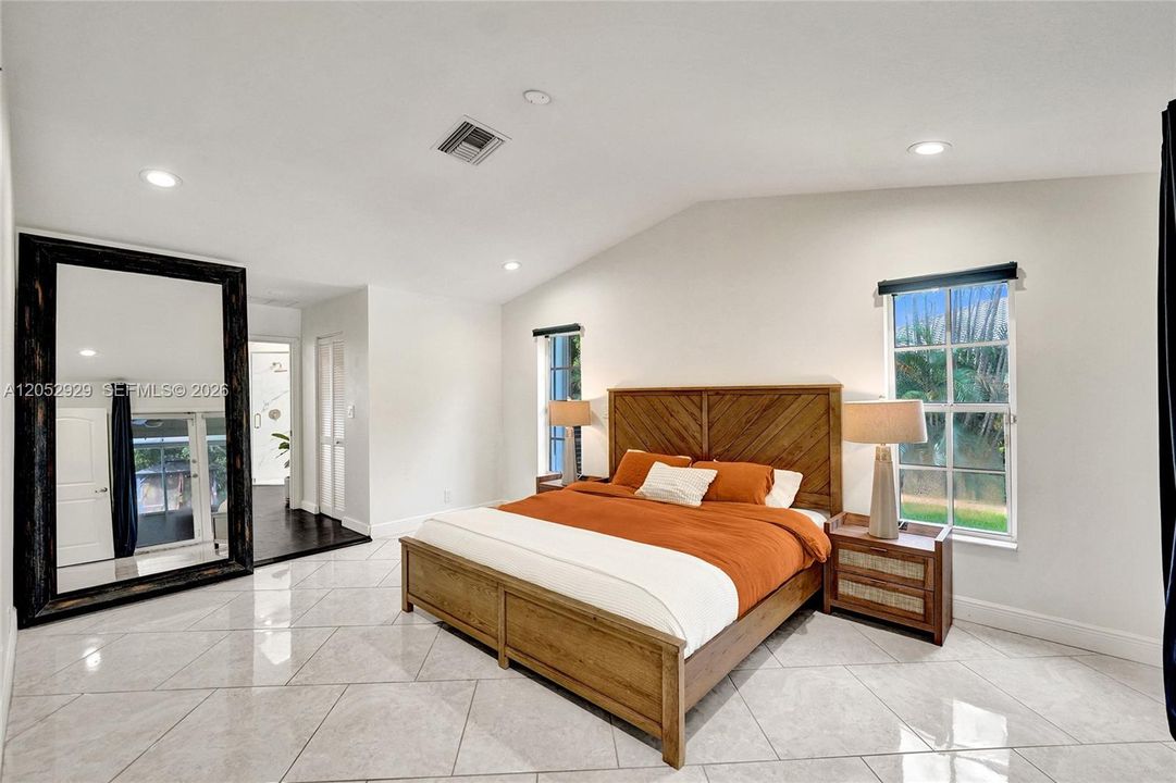 For Sale: $1,349,900 (4 beds, 2 baths, 2487 Square Feet)