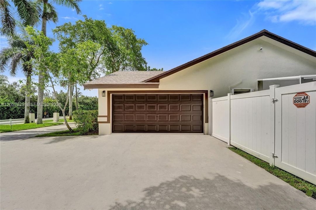 For Sale: $1,349,900 (4 beds, 2 baths, 2487 Square Feet)