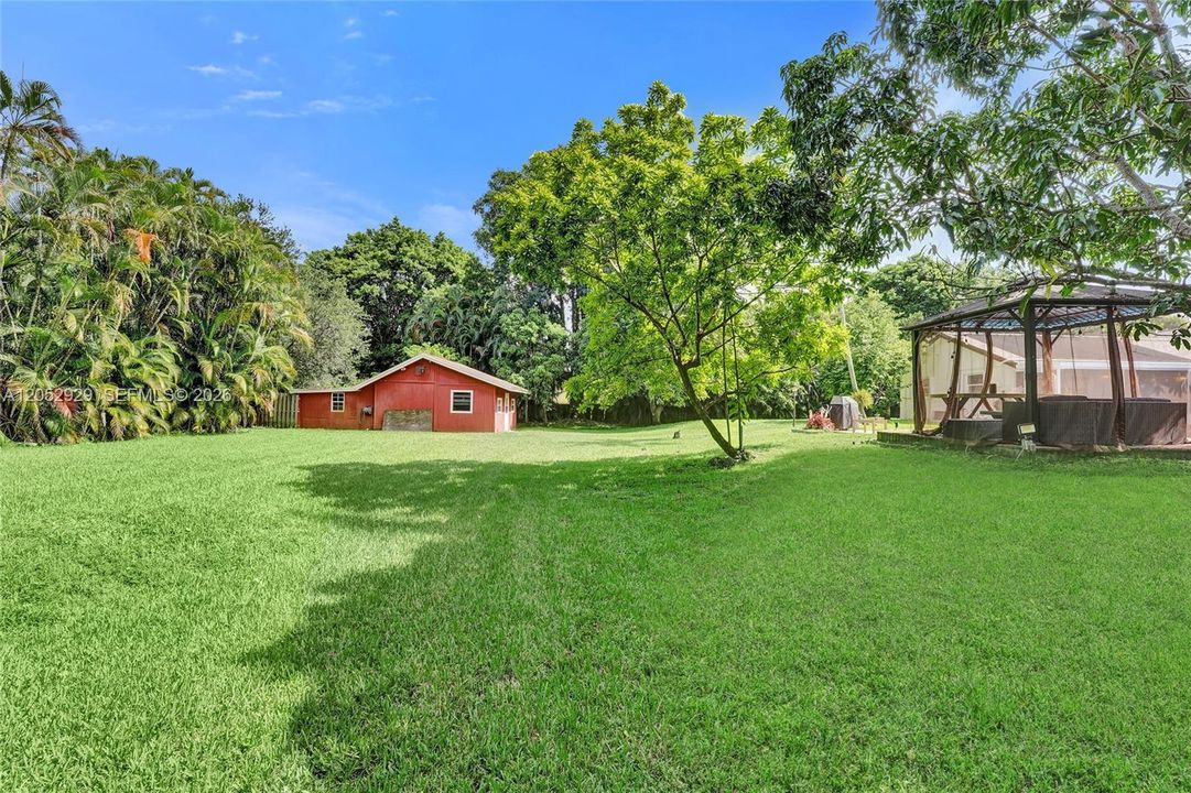 For Sale: $1,349,900 (4 beds, 2 baths, 2487 Square Feet)
