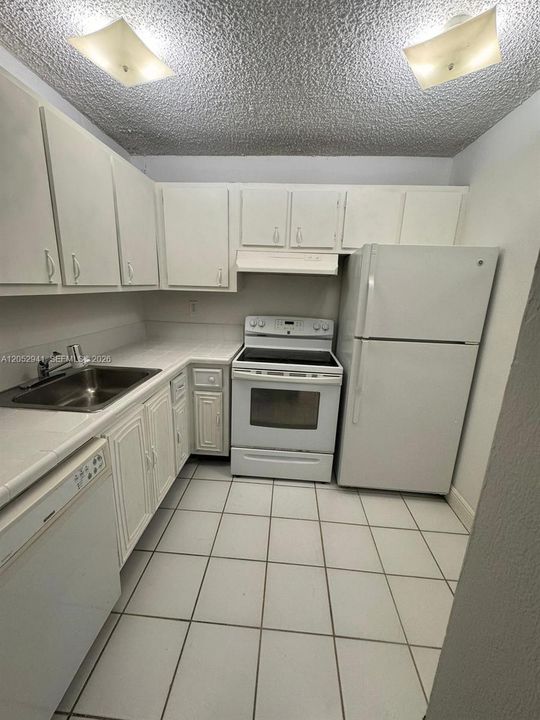 En Renta: $1,800 (2 camas, 2 baños, 1036 Pies cuadrados)