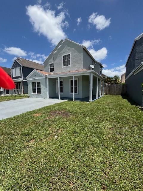 En Venta: $485,900 (4 camas, 3 baños, 1809 Pies cuadrados)