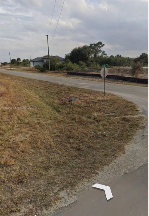 На продажу: $45,000 (0.32 acres)