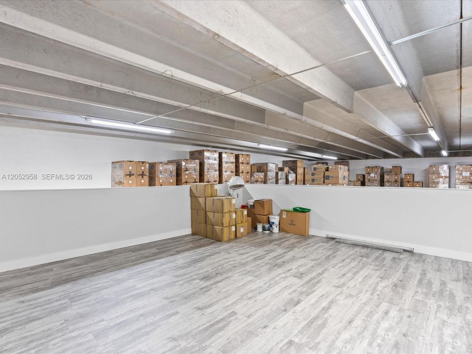 Upstairs Loft/Additional Storage