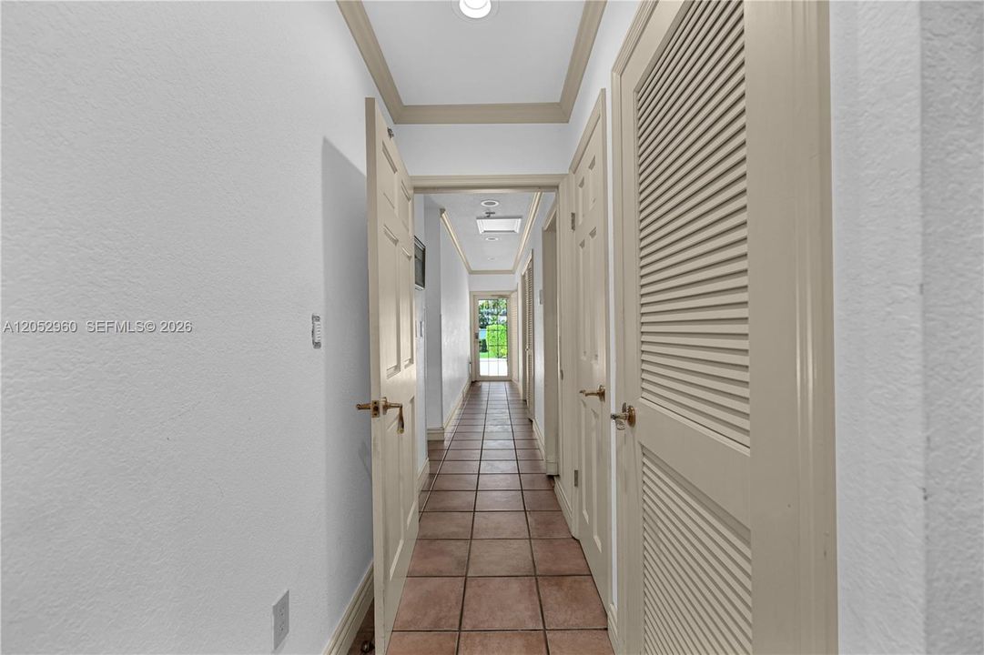 En Venta: $3,250,000 (5 camas, 5 baños, 4549 Pies cuadrados)