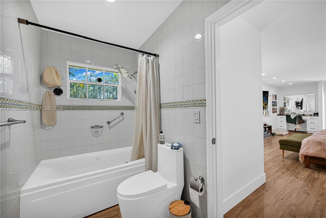En Venta: $3,250,000 (5 camas, 5 baños, 4549 Pies cuadrados)