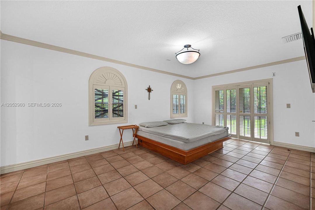 En Venta: $3,250,000 (5 camas, 5 baños, 4549 Pies cuadrados)