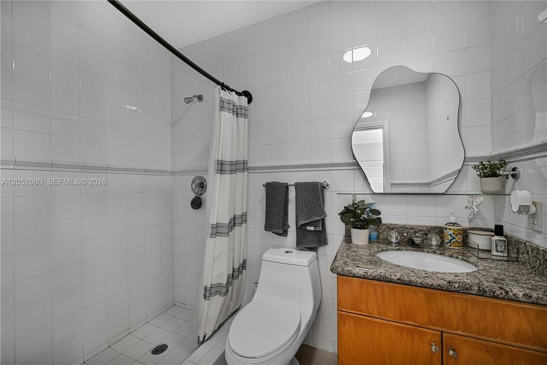 En Venta: $3,250,000 (5 camas, 5 baños, 4549 Pies cuadrados)