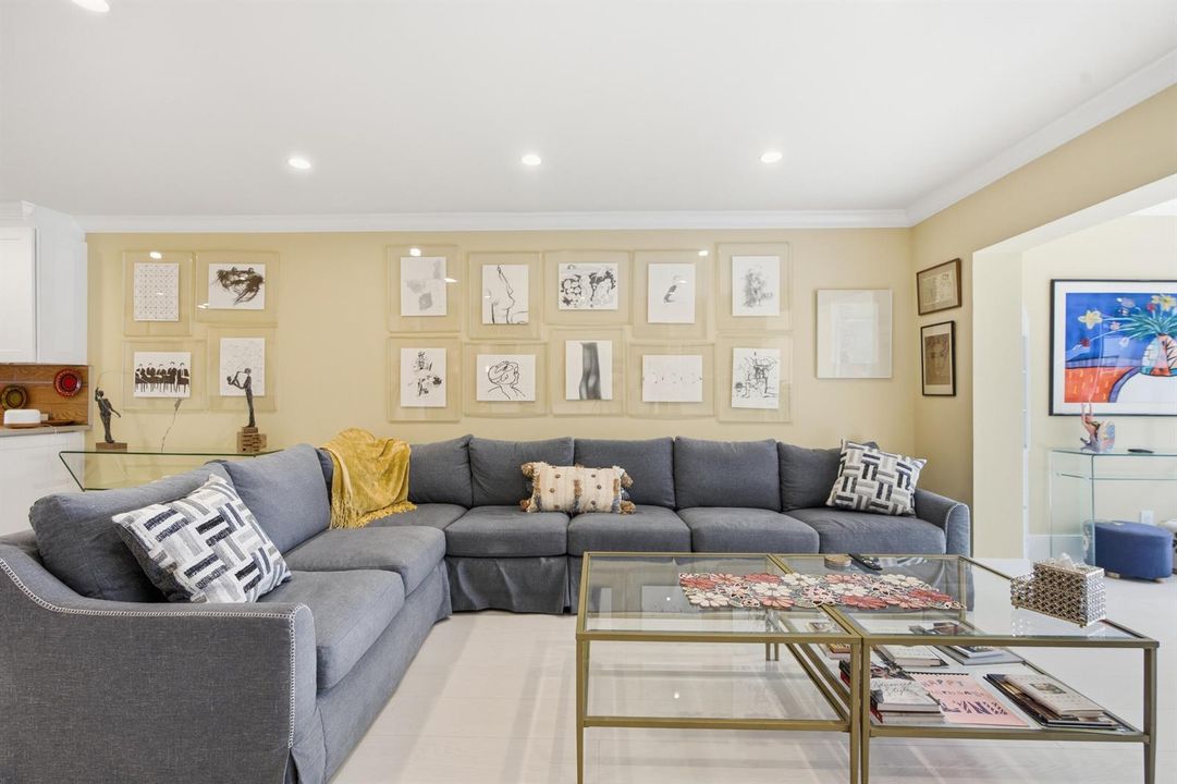 13_luxpro.media 9232 pecky cypress lane