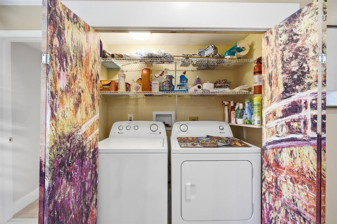 22_luxpro.media 9232 pecky cypress lane