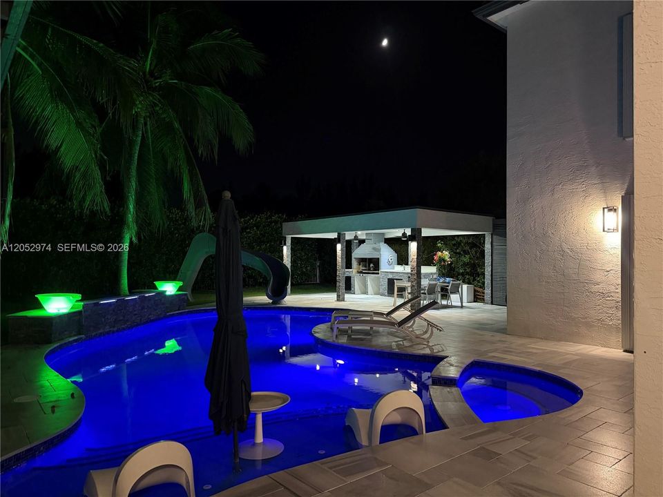 For Sale: $1,390,000 (5 beds, 3 baths, 3488 Square Feet)
