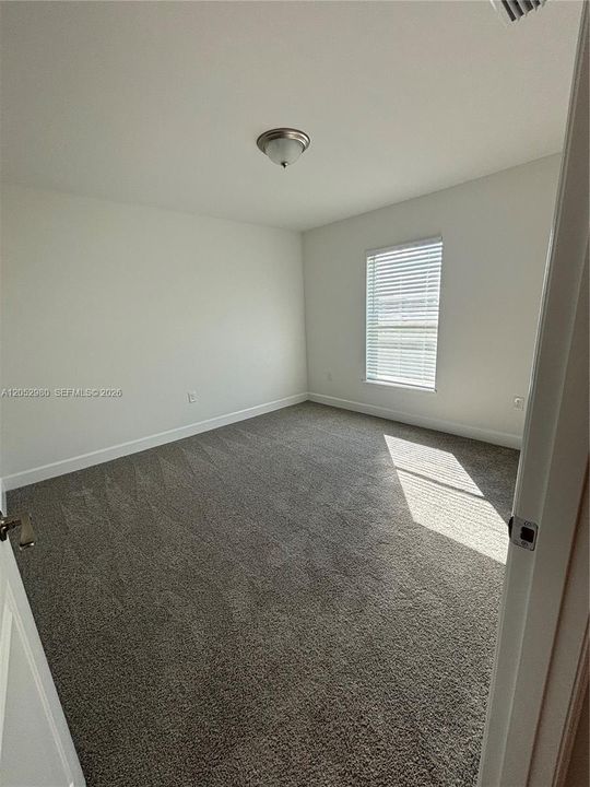 В аренду: $2,800 (3 спален, 2 ванн, 0 Квадратных фут)