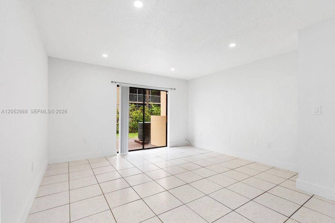 En Renta: $2,500 (2 camas, 1 baños, 1076 Pies cuadrados)