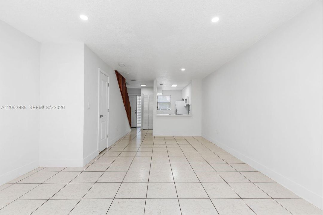 En Renta: $2,500 (2 camas, 1 baños, 1076 Pies cuadrados)