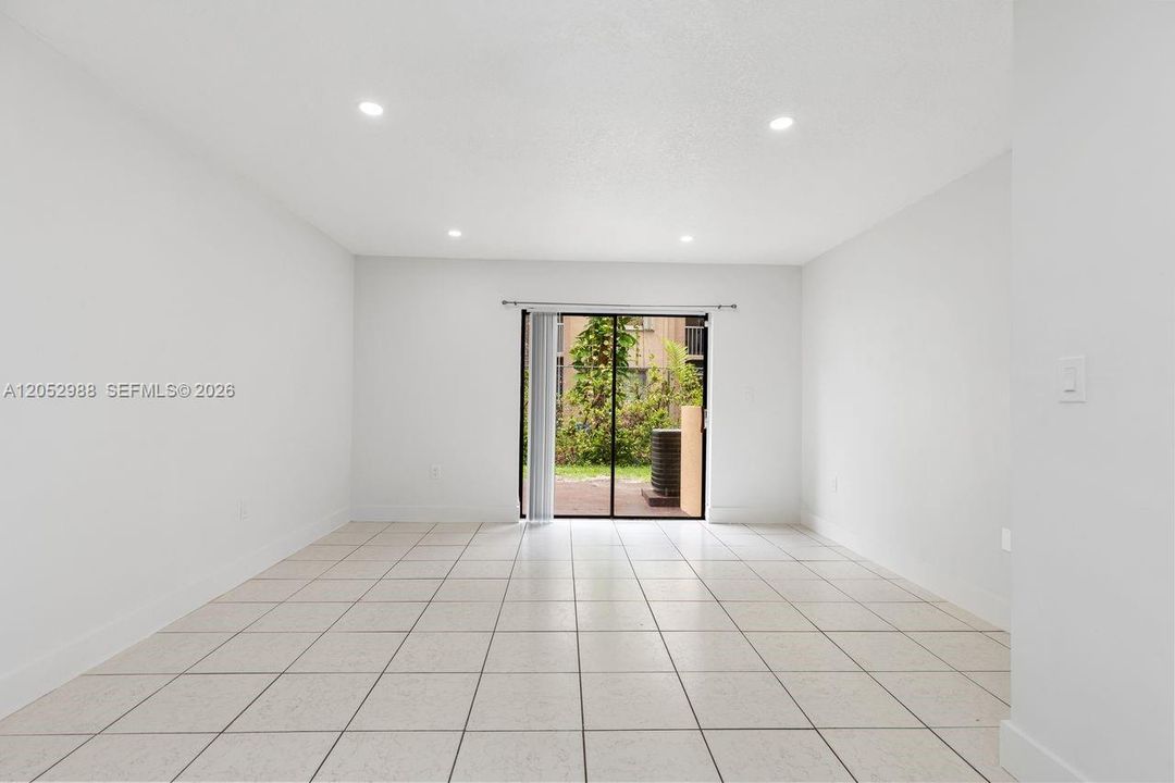 En Renta: $2,500 (2 camas, 1 baños, 1076 Pies cuadrados)