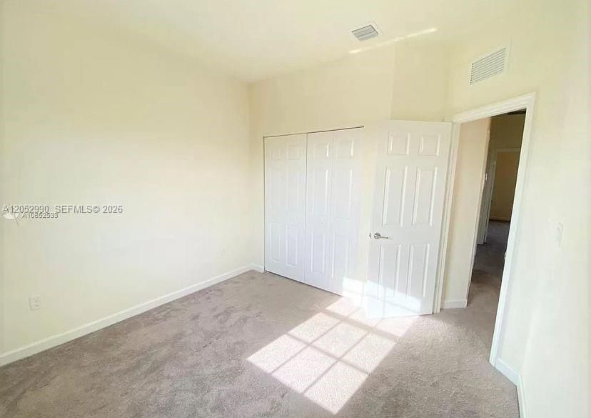 For Rent: $2,690 (3 beds, 2 baths, 1565 Square Feet)