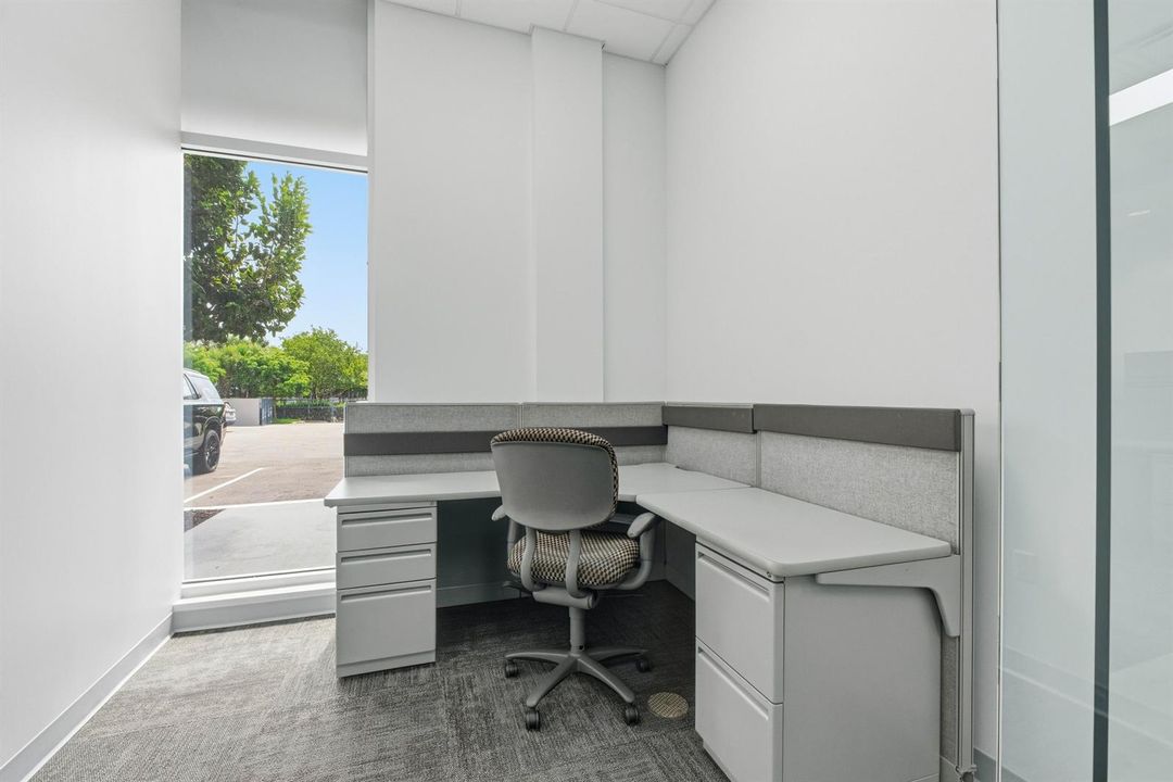 Exec office 1