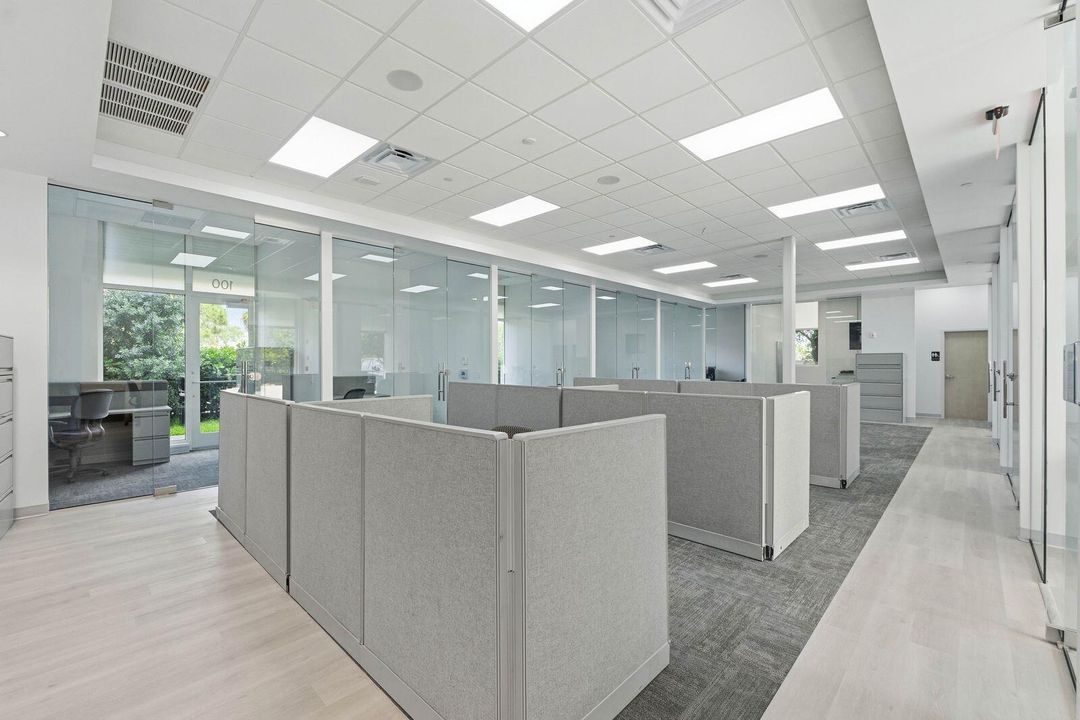 North wing w Cubes 2