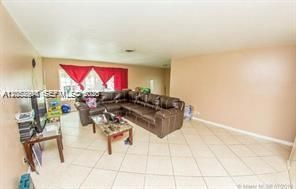 For Sale: $179,000 (3 beds, 2 baths, 1350 Square Feet)
