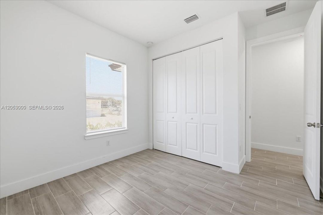 For Rent: $1,700 (3 beds, 2 baths, 0 Square Feet)