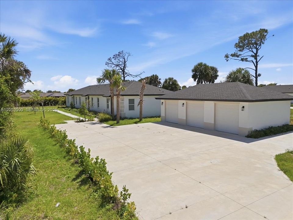 For Rent: $1,700 (3 beds, 2 baths, 0 Square Feet)