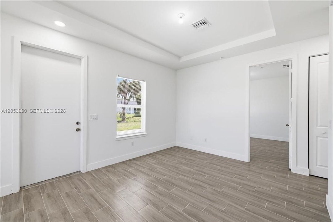 For Rent: $1,700 (3 beds, 2 baths, 0 Square Feet)